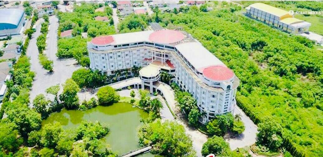 Nakhonratchasima Hermitage Hotel Korat-Sha מראה חיצוני תמונה