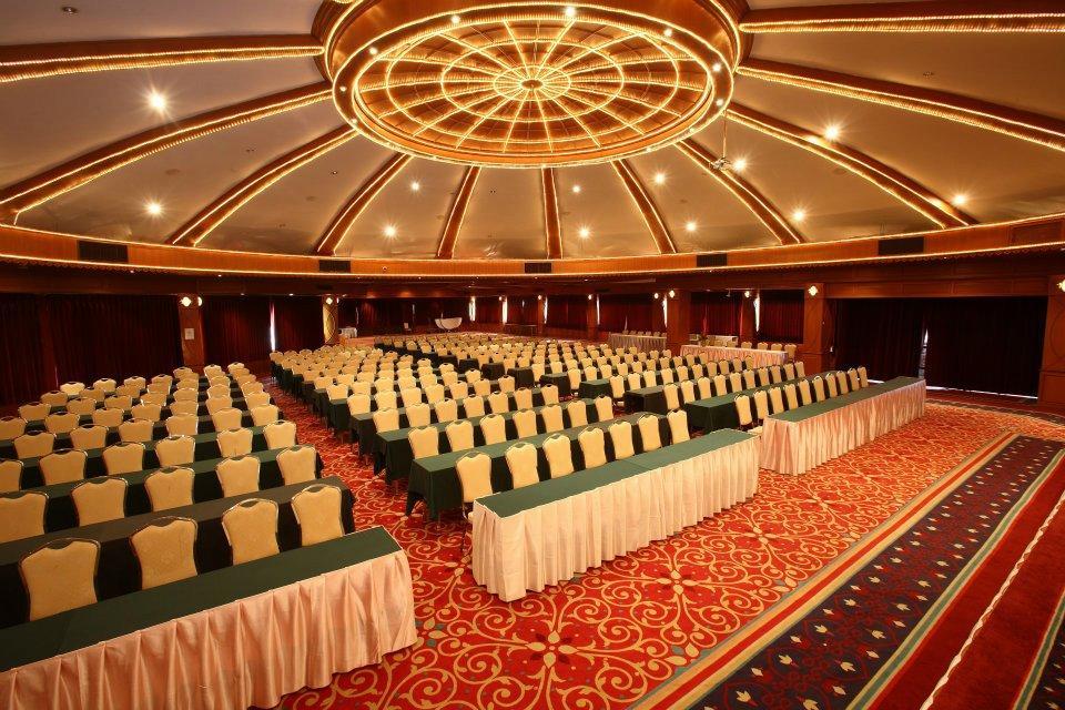 Nakhonratchasima Hermitage Hotel Korat-Sha מראה חיצוני תמונה