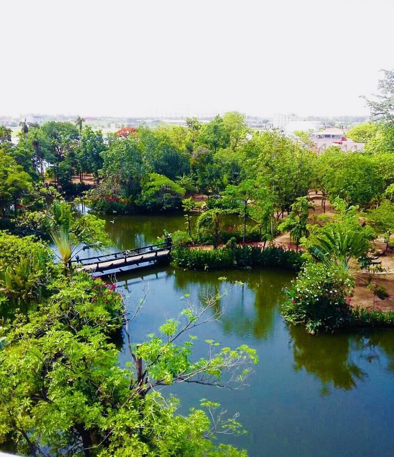 Nakhonratchasima Hermitage Hotel Korat-Sha מראה חיצוני תמונה